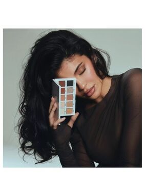 Kylie Cosmetics The Classic Matte Eyeshadow Palette